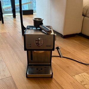 DeLonghi Silver Espresso Machine